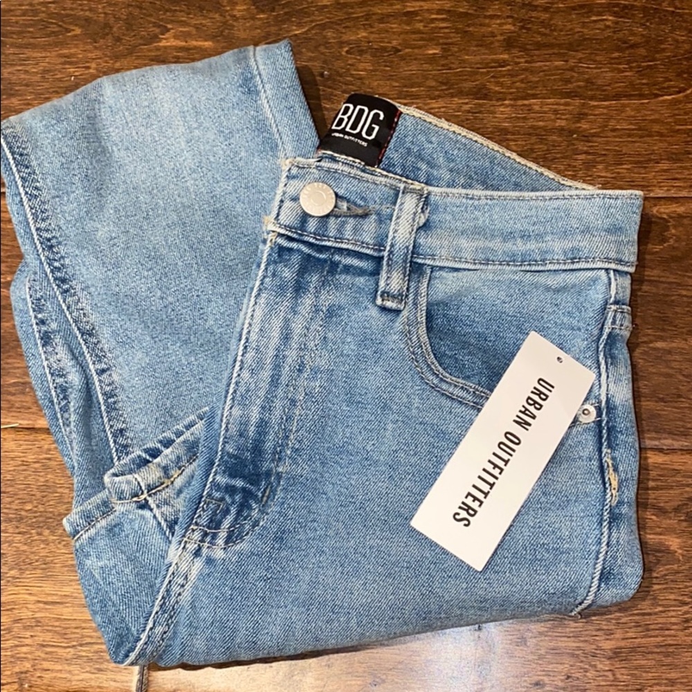 NWT urban outfitters girlfriend high rise jeans!!